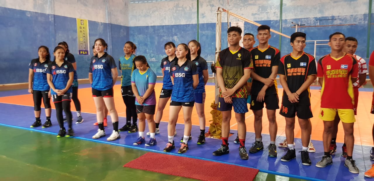 Apel  Pelatda, Tim Bola Voli  Sulut PON XX   On Fire di GOR Elektrik PLN